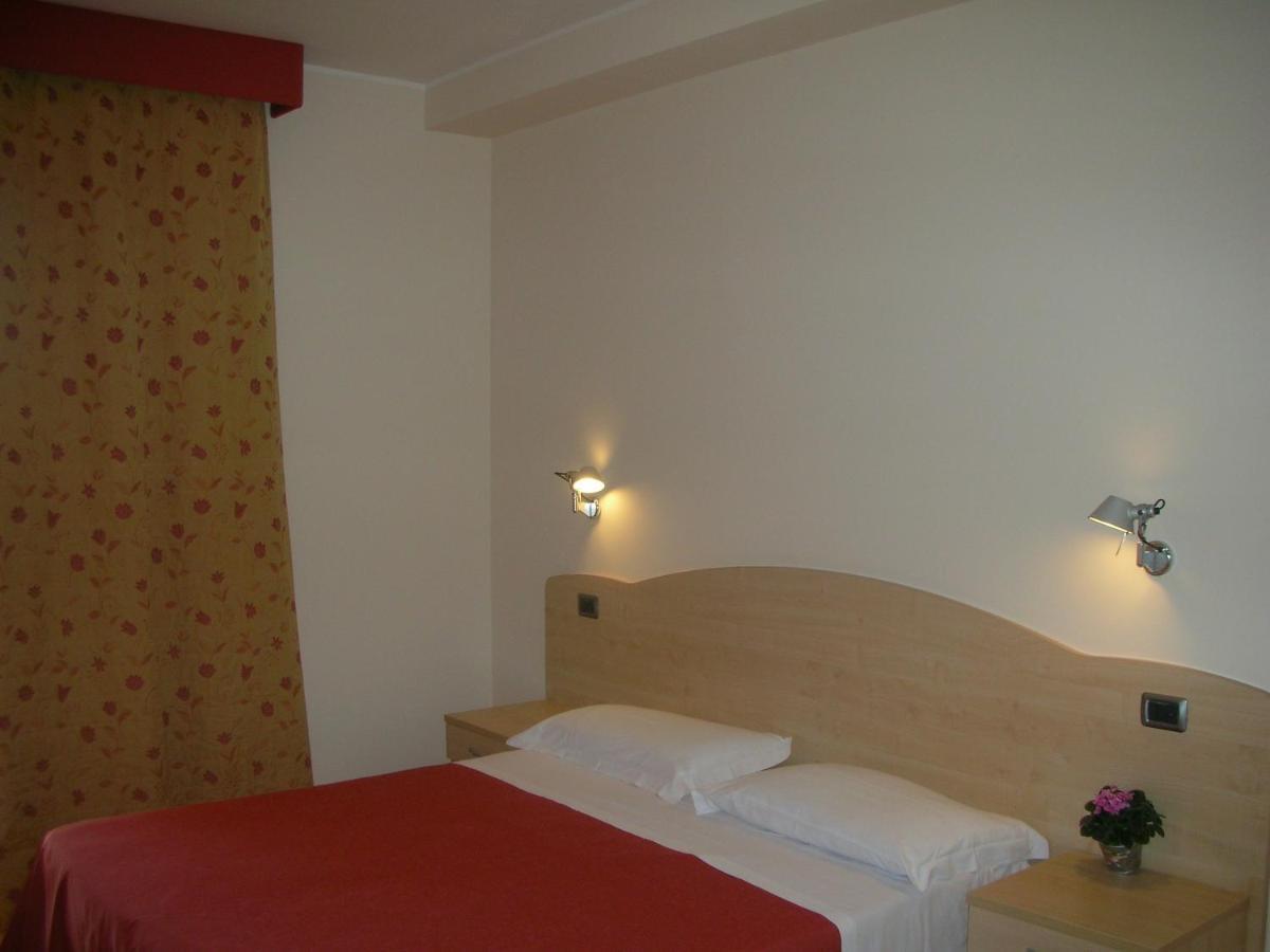 Hotel La Tartaruga Roseto Degli Abruzzi Zewnętrze zdjęcie