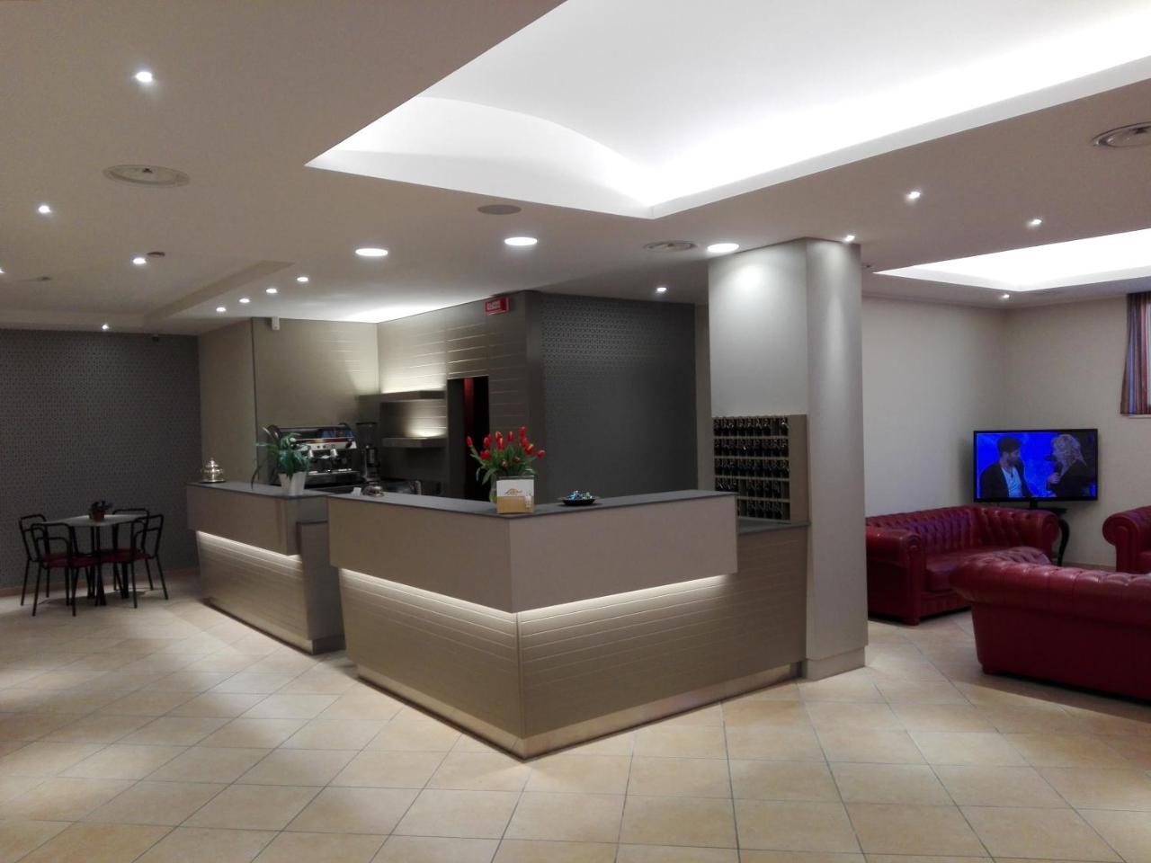 Hotel La Tartaruga Roseto Degli Abruzzi Zewnętrze zdjęcie